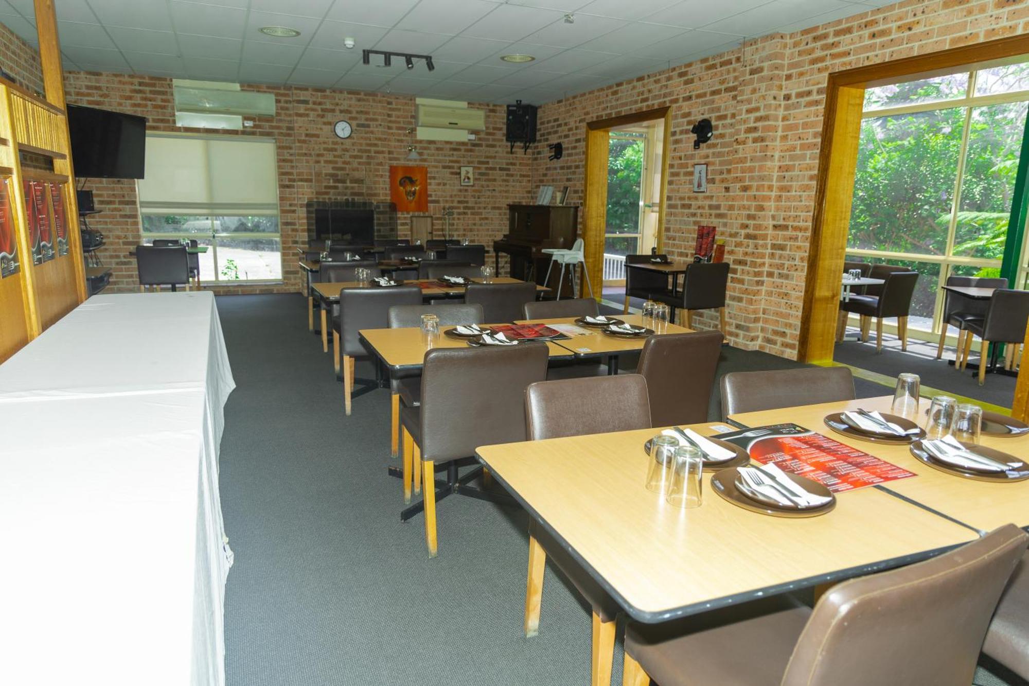 Gosford Inn Motel Zewnętrze zdjęcie