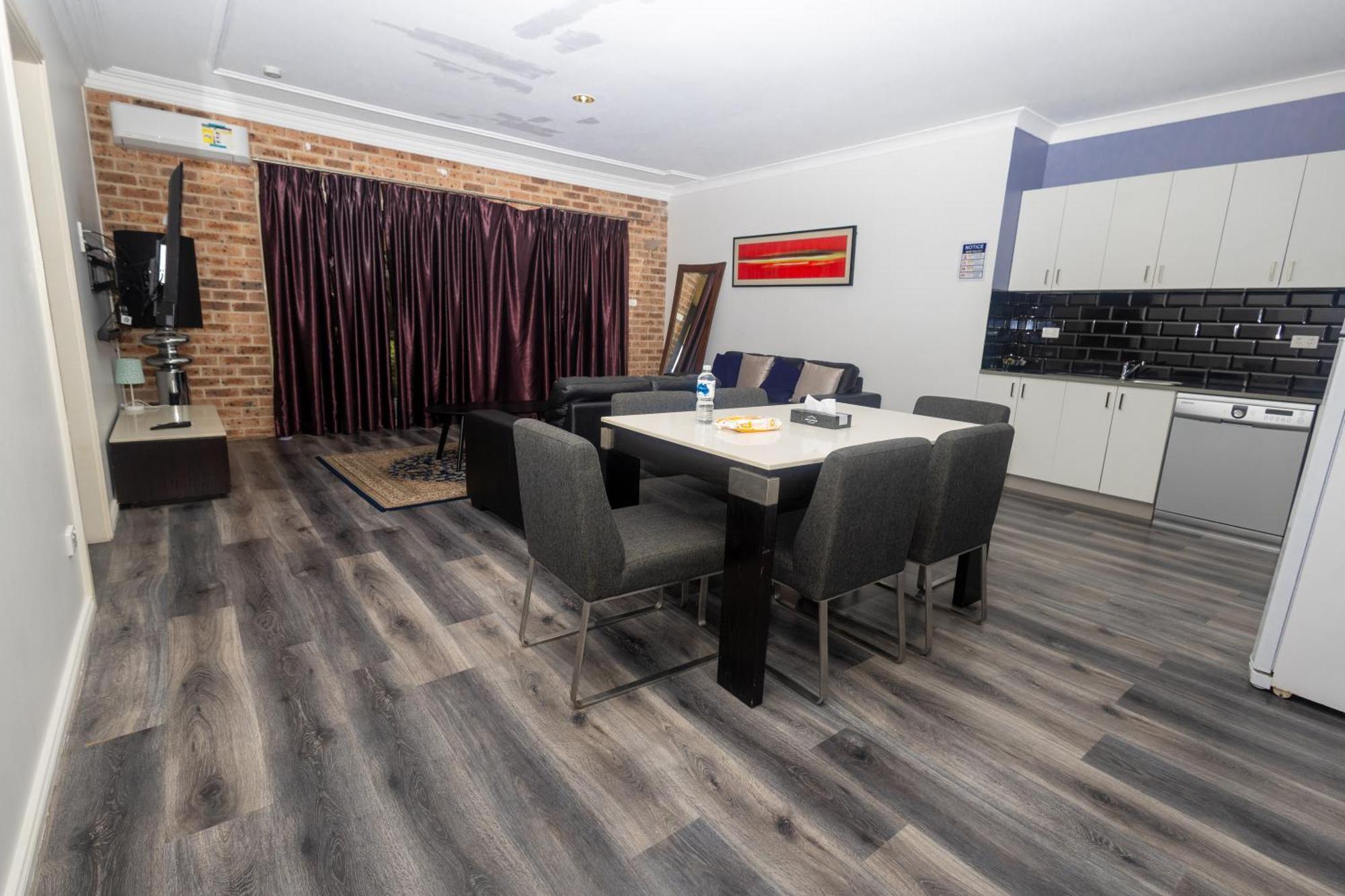 Gosford Inn Motel Zewnętrze zdjęcie
