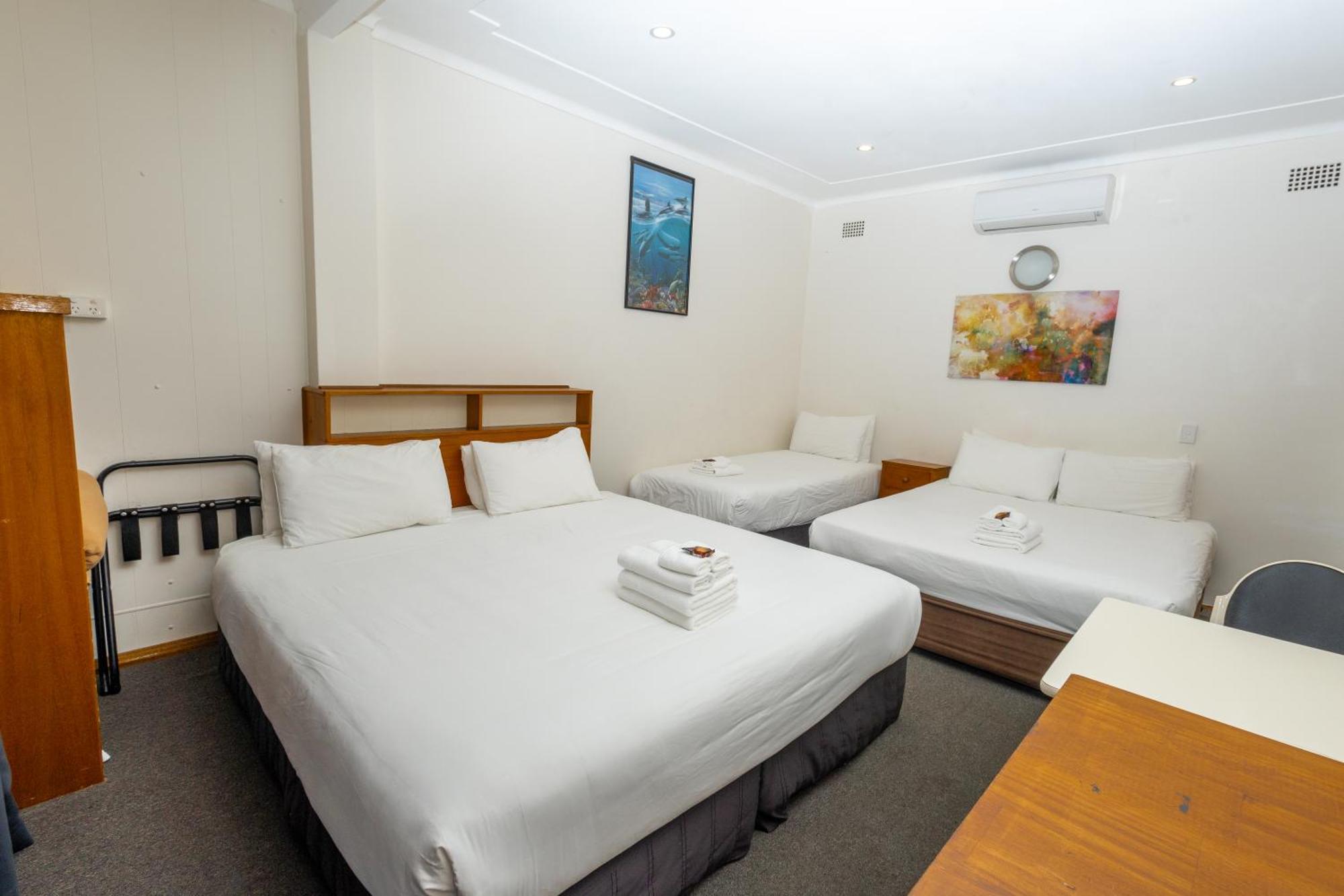 Gosford Inn Motel Zewnętrze zdjęcie