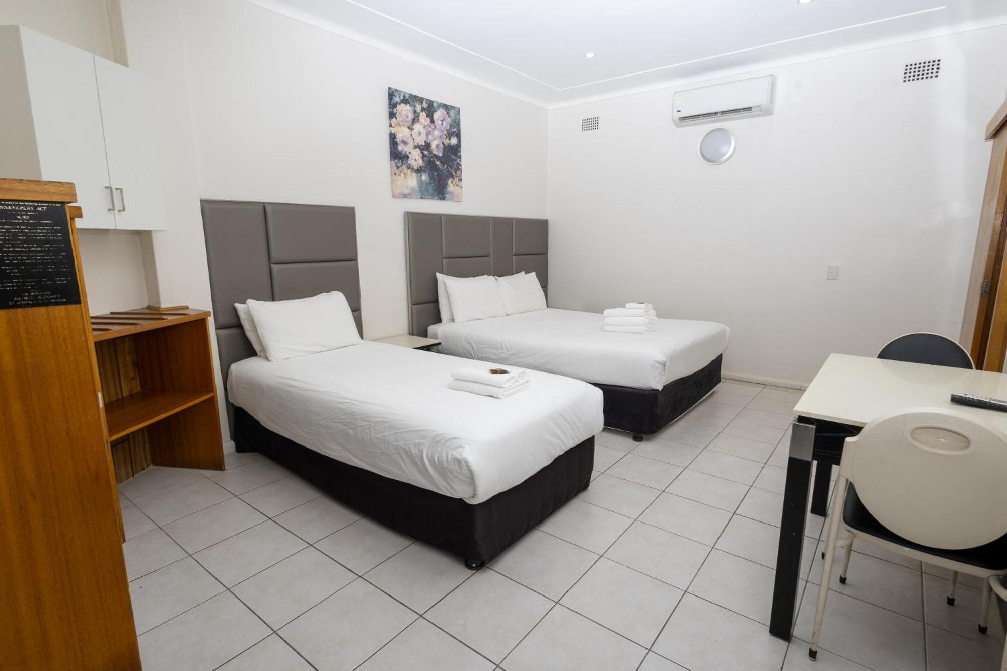 Gosford Inn Motel Zewnętrze zdjęcie