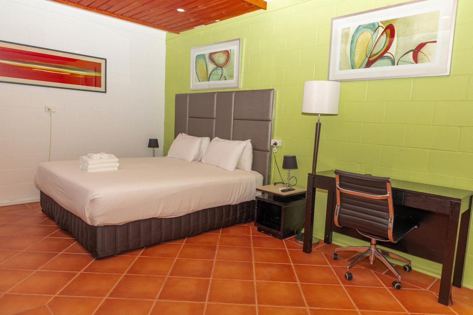 Gosford Inn Motel Zewnętrze zdjęcie