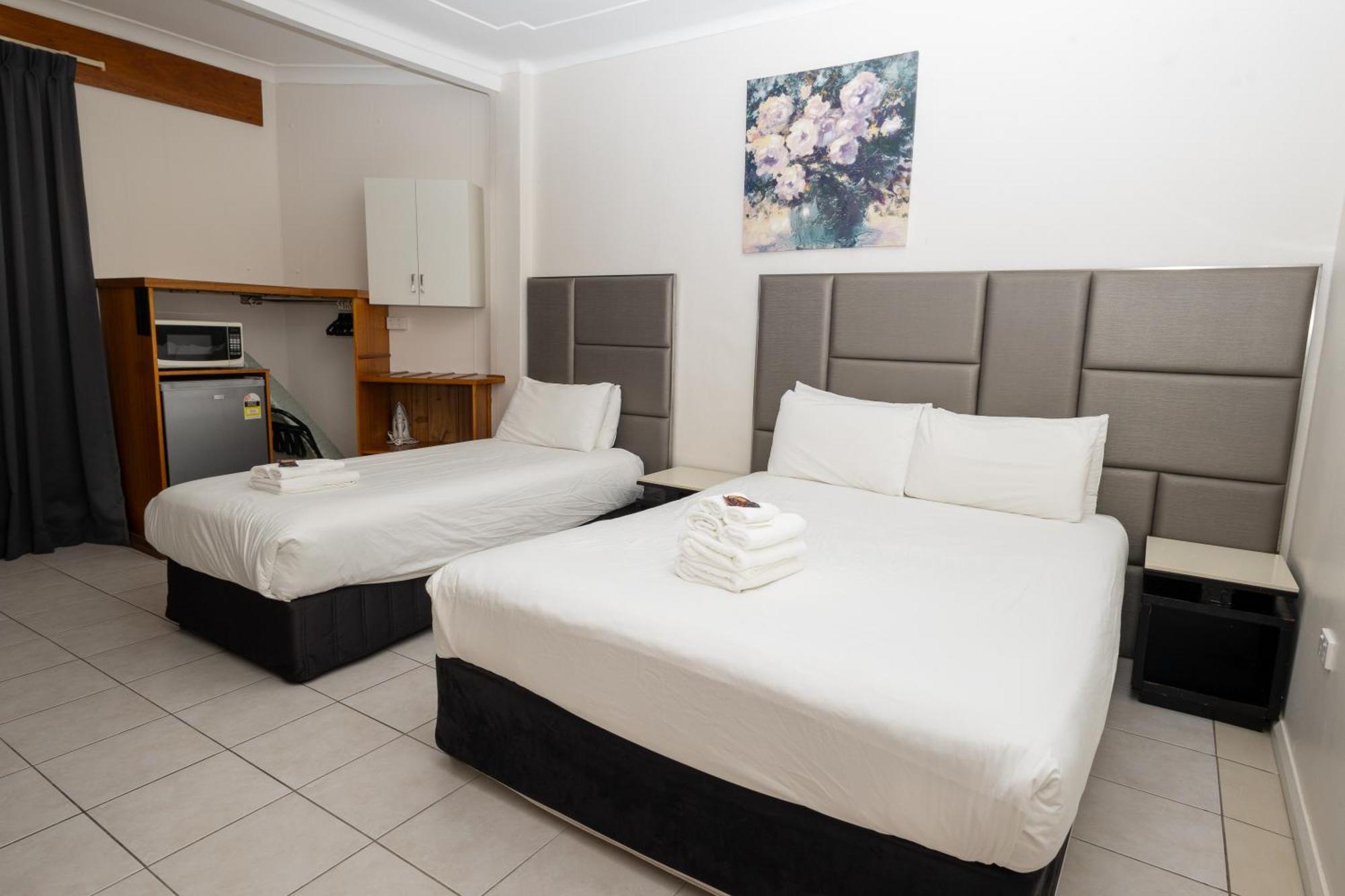Gosford Inn Motel Zewnętrze zdjęcie