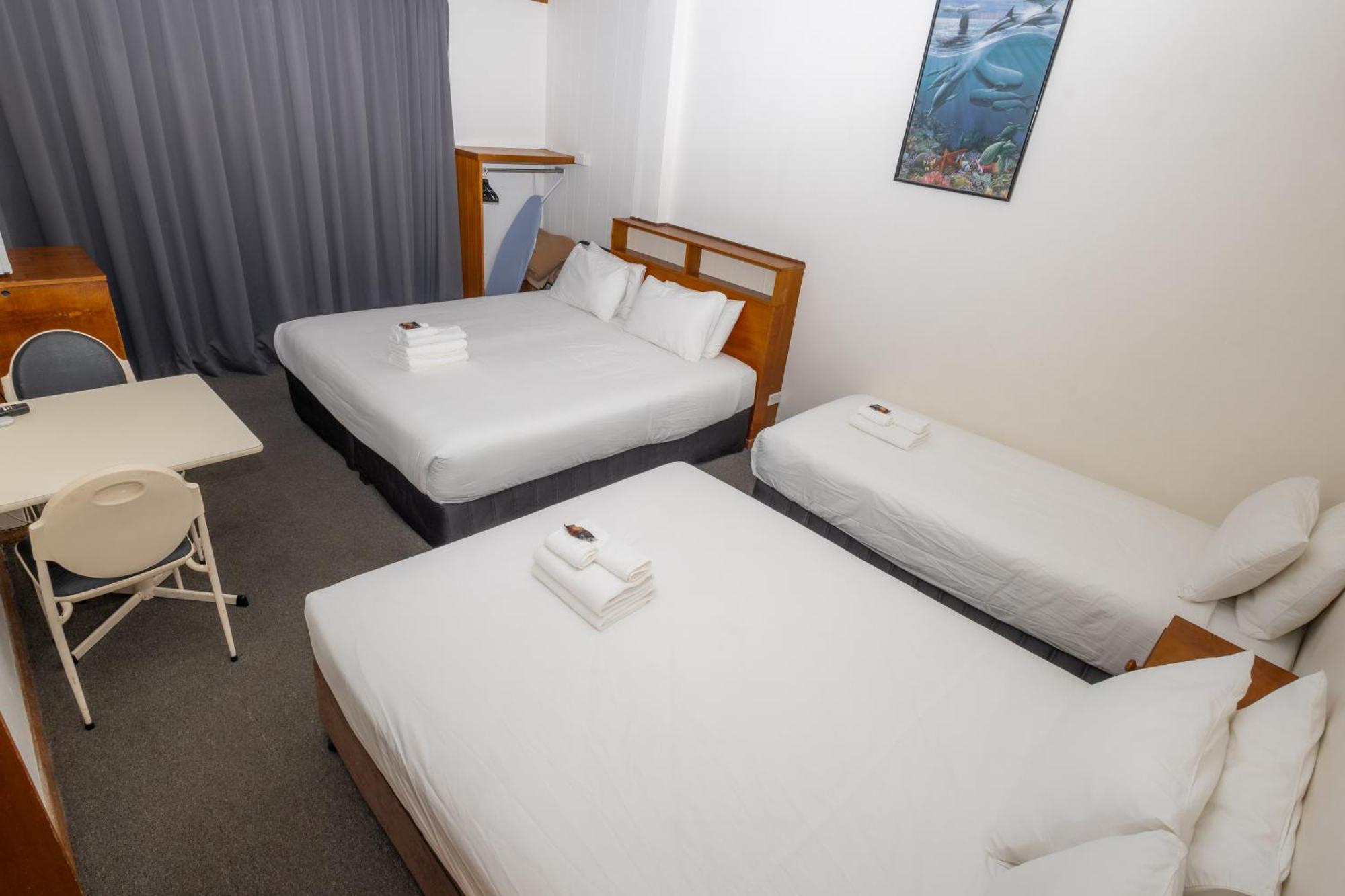 Gosford Inn Motel Zewnętrze zdjęcie